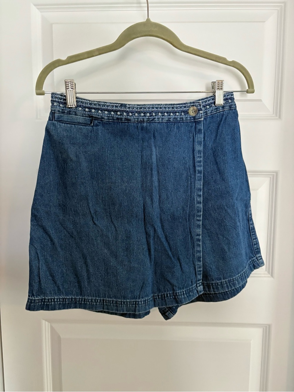 Vintage White Stag Jean Skort